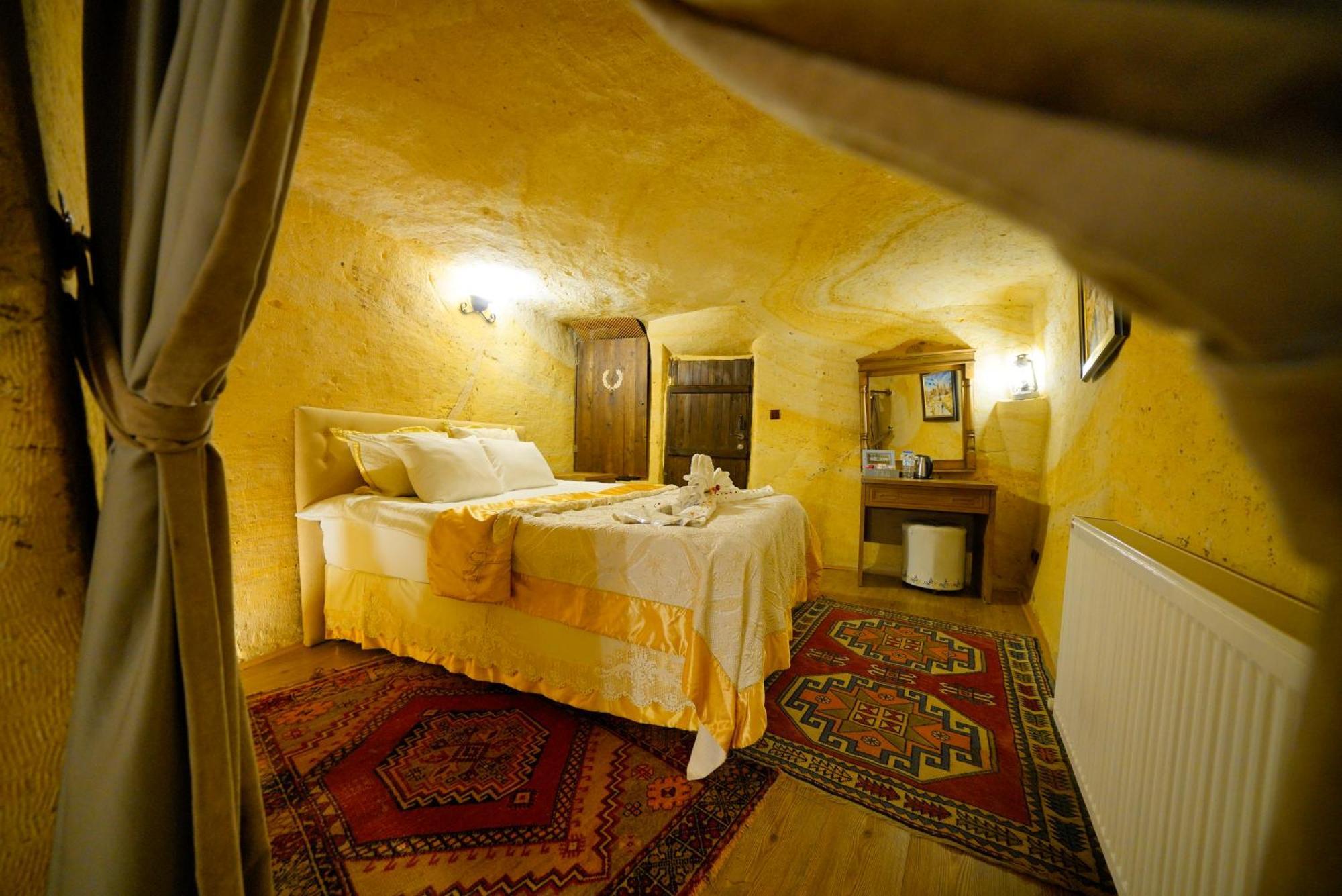 Antik Cave House Hotel Ürgüp Exterior foto